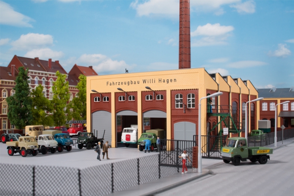 Vehicle depot<br /><a href='images/pictures/Auhagen/11451.jpg' target='_blank'>Full size image</a>